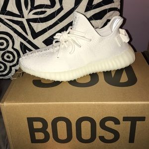 Yeezy Boost350 V2 Triple White